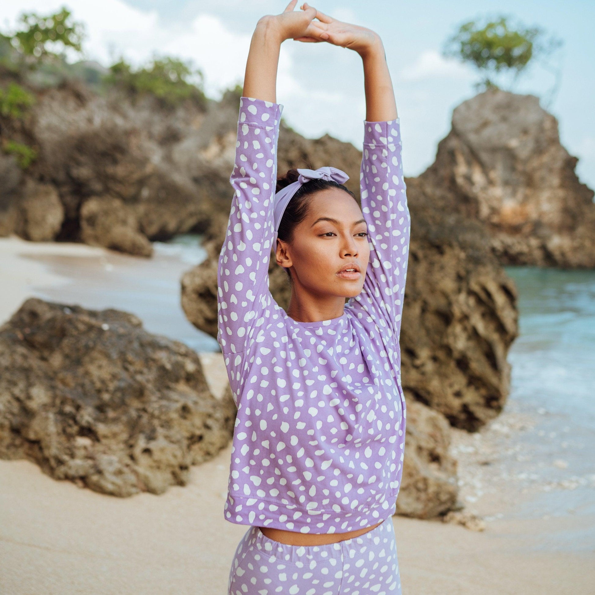 ARNOLDI Organic Cotton Sweatshirt, in Lilac Purple - The Higher Flower