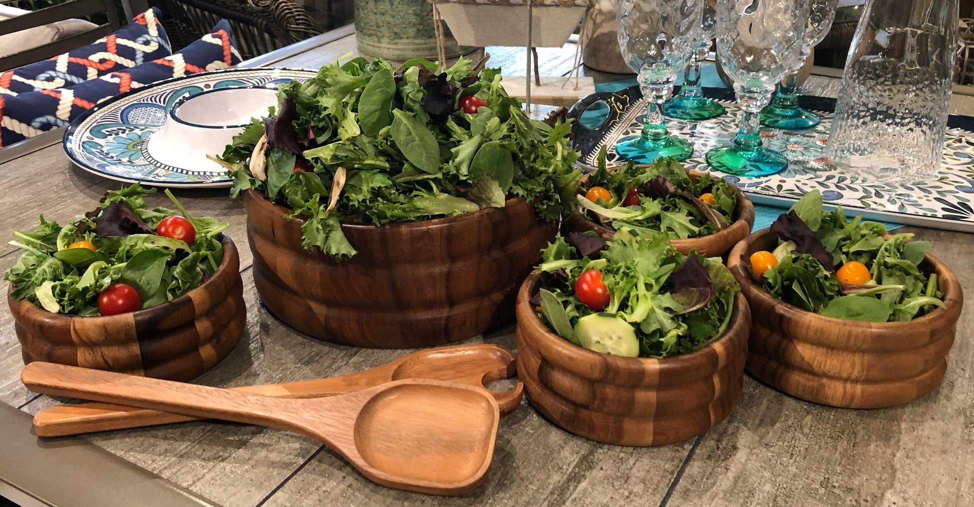 7 Piece - Extra Large Salad Bowl with Servers and 4 Individuals - The Higher Flower