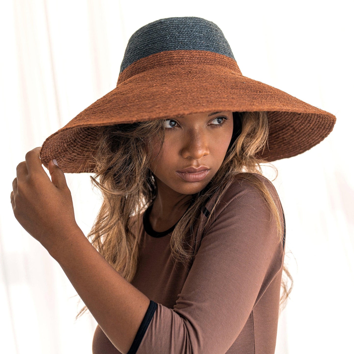 RIRI DUO Jute Straw Hat, in Burnt Sienna & Black - The Higher Flower