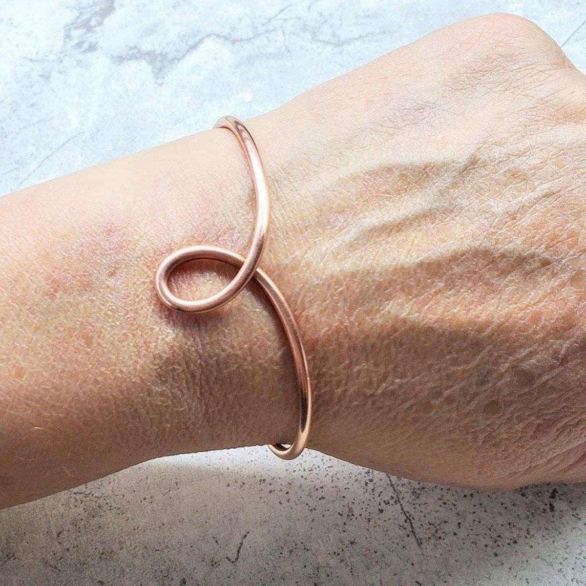 Handmade Copper Teardrop Bangle - The Higher Flower